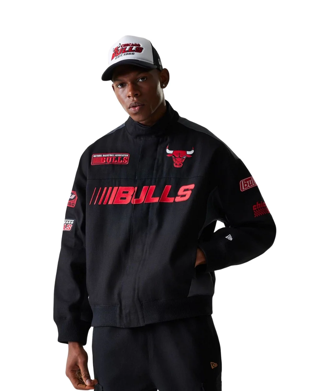 VESTE NEW ERA MOTORSPORT BULLS NOIR/ROUGE – Image 2